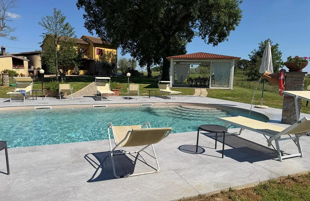 Agriturismo Podere Delle Querci-1